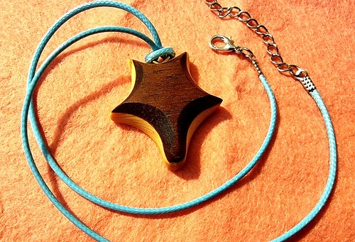 Pendant Beautiful Handmade Fox Head Solid Wooden Boho With Clasp Cord Fastener
