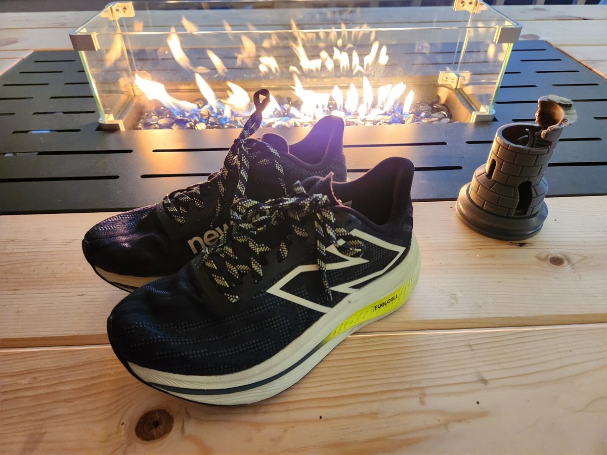 New Balance::スニーカー:23[RESALE] New Balance FuelCell SuperComp Trainer v2 WRCXBK3 Shoes