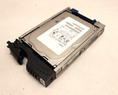 XRRV2 Dell 300GB 15K 4GB FC Drive Hitachi HUS156030VLF400 in XRRV2 TRAY/SLED NEW