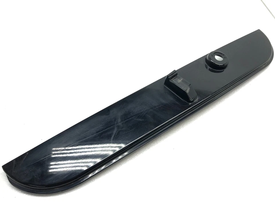 2015 - 2020 GMC YUKON XL ЗАДНИЙ СПОЙЛЕР СТЕКЛООЧИСТИТЕЛЬ КРЫШКА OEM. - Изображение 2 из 4