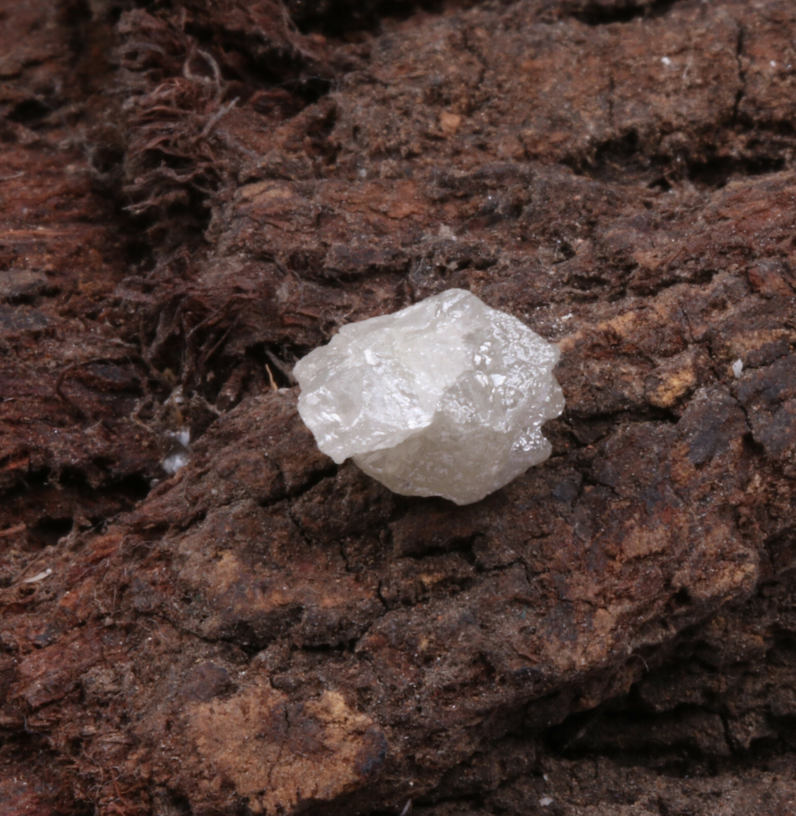 Raw Shape Natural Loose Diamond Rough Raw Shape White Color I3 Clarity 1.95Carat ...