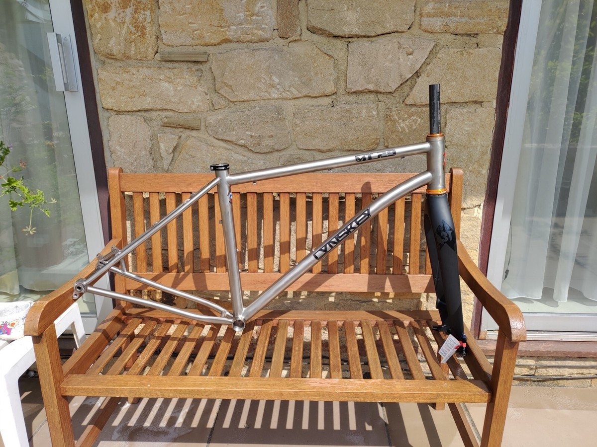 Lynskey MT29 Titanium Frame 3T Rigid Team Fork- Size Large New