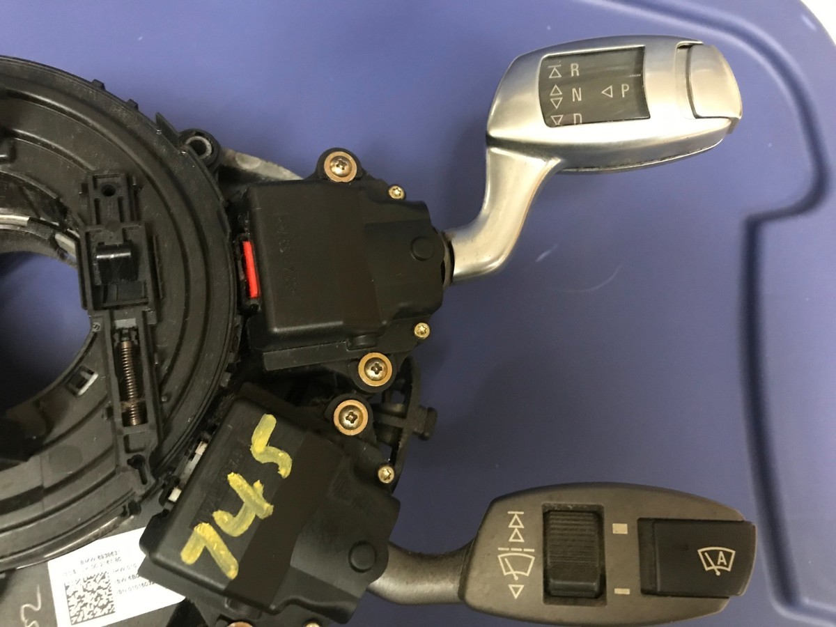 2004 BMW 745li E66 #20 Steering Column Clock Spring Angle Sensor