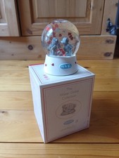Tatty Teddy Me To You The Snow Globe Collection 2 Bears Bears Kissing