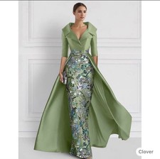 Gorgeous Formal Gown NWT US 8