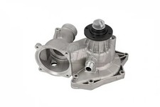 Pompe à eau BMW 545