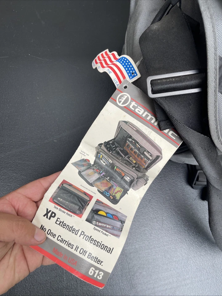 Vintage Tamrac Camera Pro Equipment Shoulder Bag Case - Extra Large - Gray - USA - Image 2 of 4