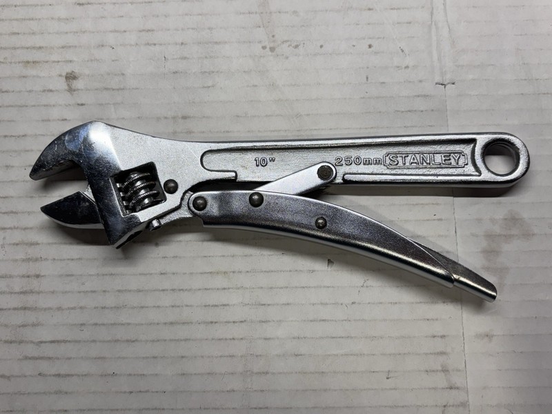 Nice used Stanley MaxGrip 10 in. Locking Adjustable Wrench # 85-610