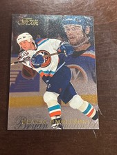 1997 Fleer Flair Bryan Smolinski #58 New York Islanders NHL Hockey Card Gold Foi