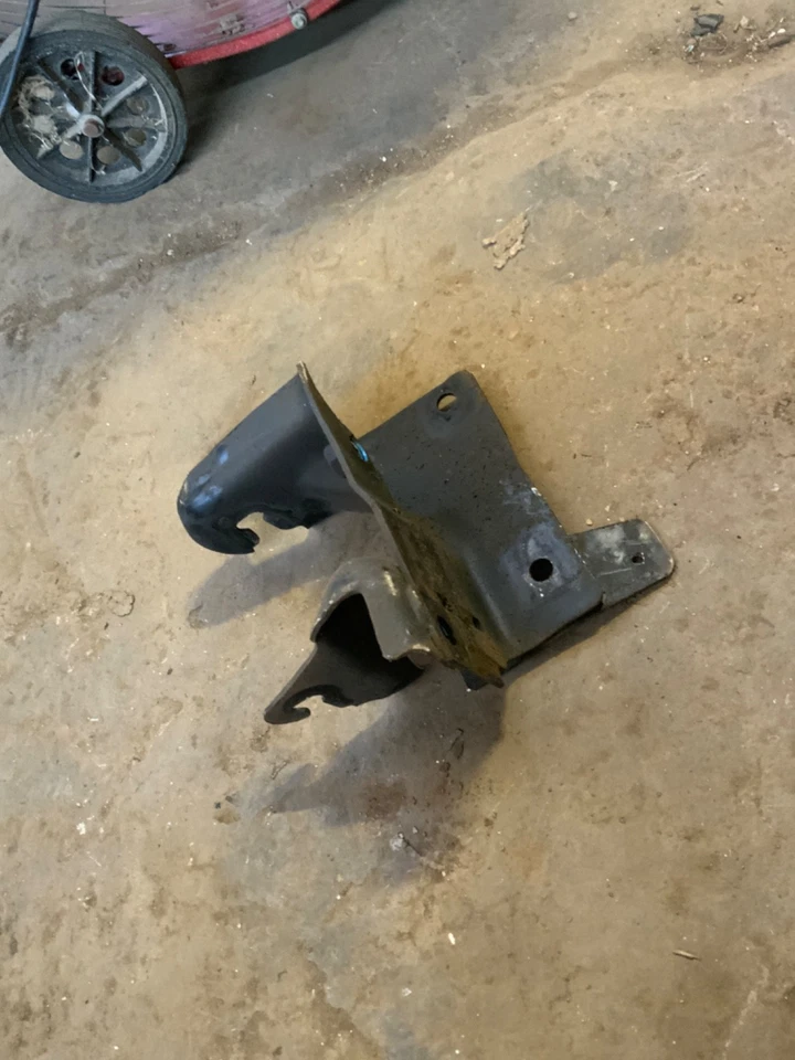 04 05 06 07 08 Dodge Durango 4.7 soporte de montaje motor 2004 2005 2006 2008 Foto 3 de 3