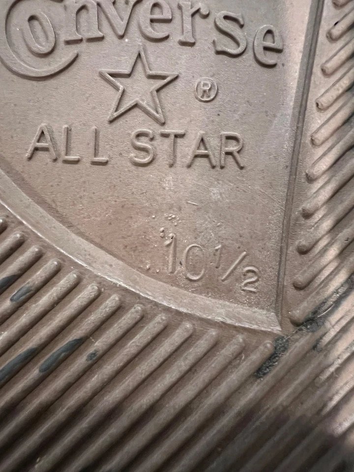 vintage 90s converse all stars black sneakers Nice Made in USA Sz 10.5 Men’s - Image 4 of 4