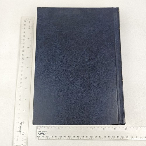 1963 Encyclopedia Americana Blue Hardcover, Volume 30 - Picture 8 of 9