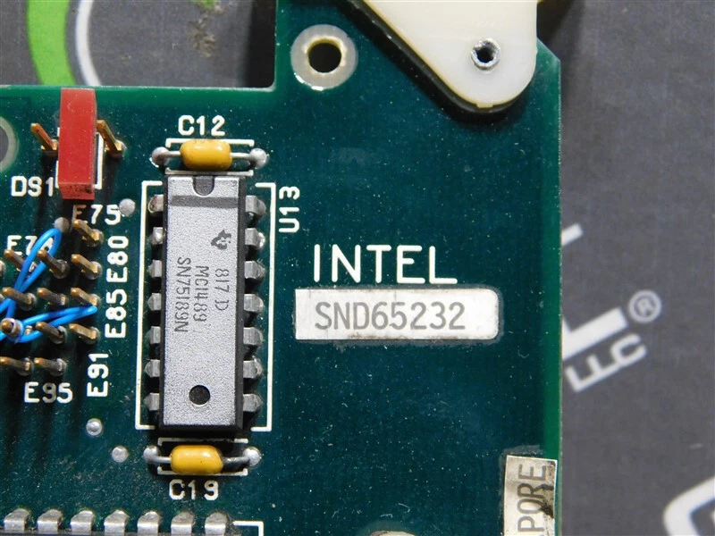 USED Intel PBA 148492-003 8024A Control Board SND65232 - Image 3 of 4