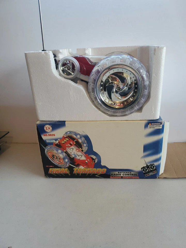 Vintage Final Tornado RTR RC Electric Stunt Car 49MHz Vehicle No.9026-1 w/box - Image 2 of 4