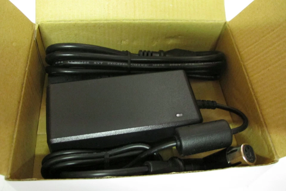 Marshall V-LCD171MD 17.3" Resolución Completa Montaje en Rack LCD 1920x1080 Foto 2 de 4