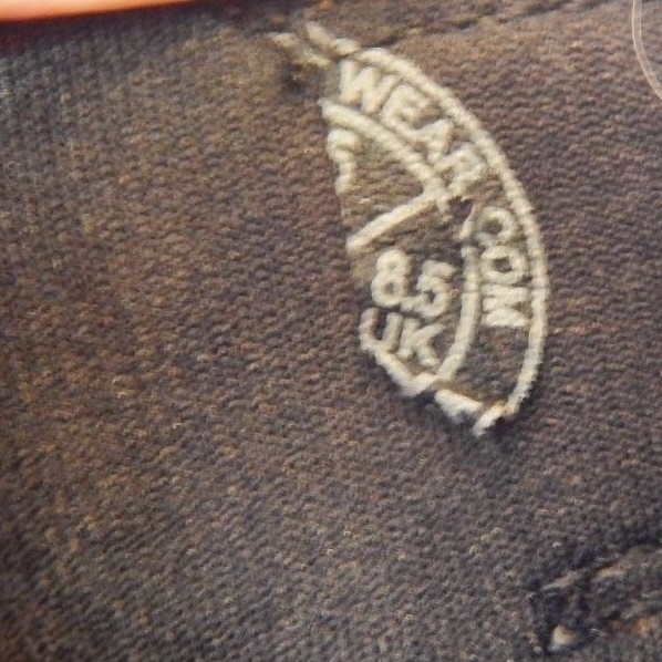 Sandali Keen uomo 9 5 Newport grigi punta chiusa escursionismo passeggio campeggio usati in ottime condizioni