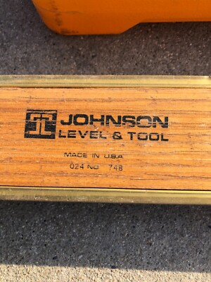 Johnson Level & Tool 1240-4800 Soft-Sided 5 Pocket Jordan