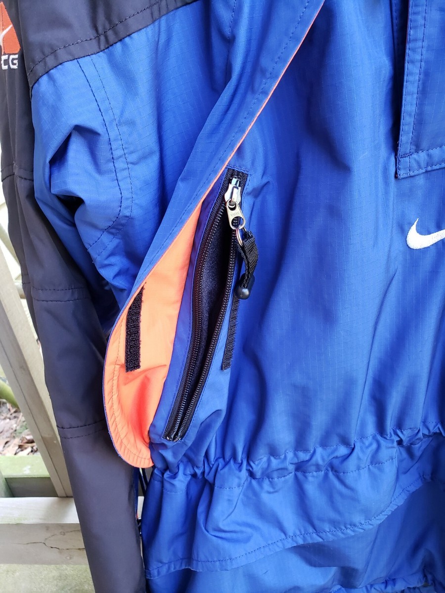 VIntage Nike ACG Clima Fit outer layer 3 jacket size Medium VIntage Nike ACG Clima Fit outer layer 3 jacket size Medium