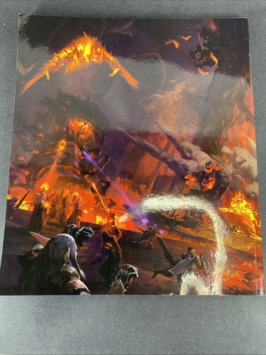 WORLD OF WARCRAFT Official Magazine: Volume 02 Issue 01 Blizzard WoW w/ Poster - Picture 5 of 13