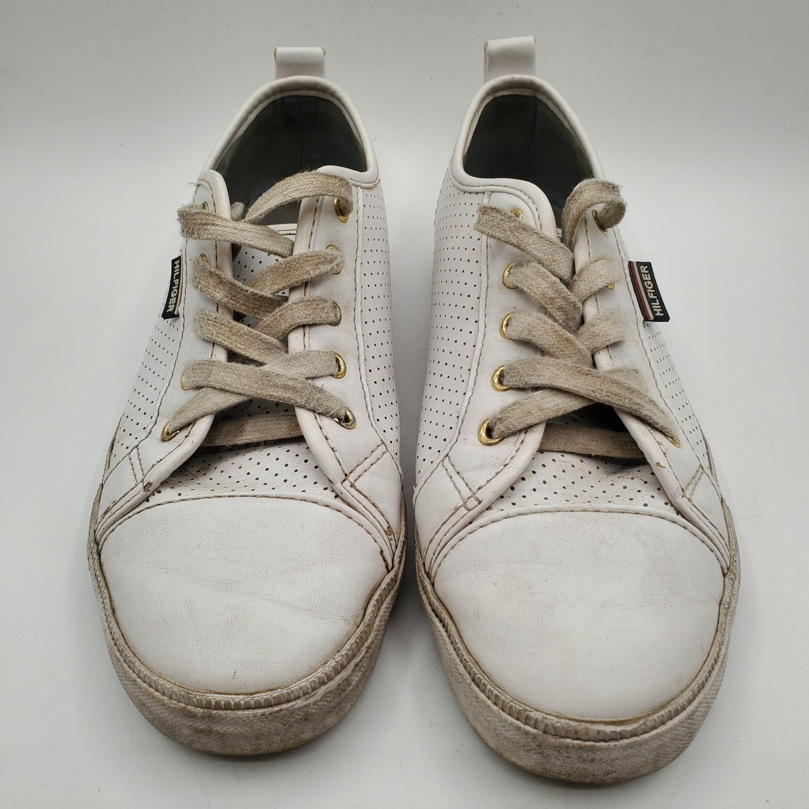 Tommy Hilfiger Twanibel-R Tennis Shoes White Perforated Low Top Size 8M MD #222