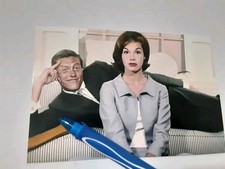 THE DICK VAN DYKE SHOW, DICK VAN DYKE & MARY TYLER MOORE, GLOSSY COLOR 4X6 PHOTO