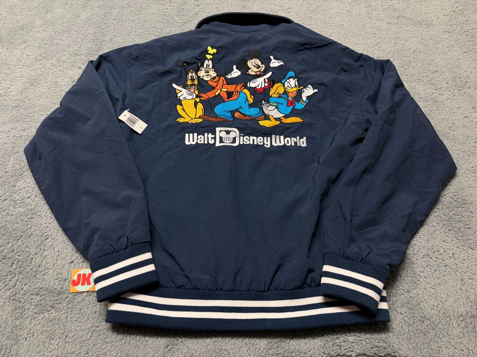 NEW Walt Disney World Mickey and Friends Jacket Adult Small Blue Windbreaker WDW
Opens in a new wind