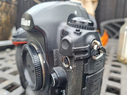 NIKON D3S FULL FRAME DSLR 12.1 MP Camera Body For parts not working - Picture 13 of 22