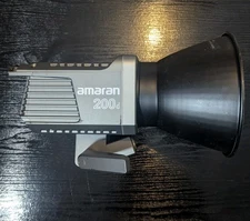 Aputure Amaran 200d (5600k Cob Light)  - READ DESCRIPTION - Used Condition
