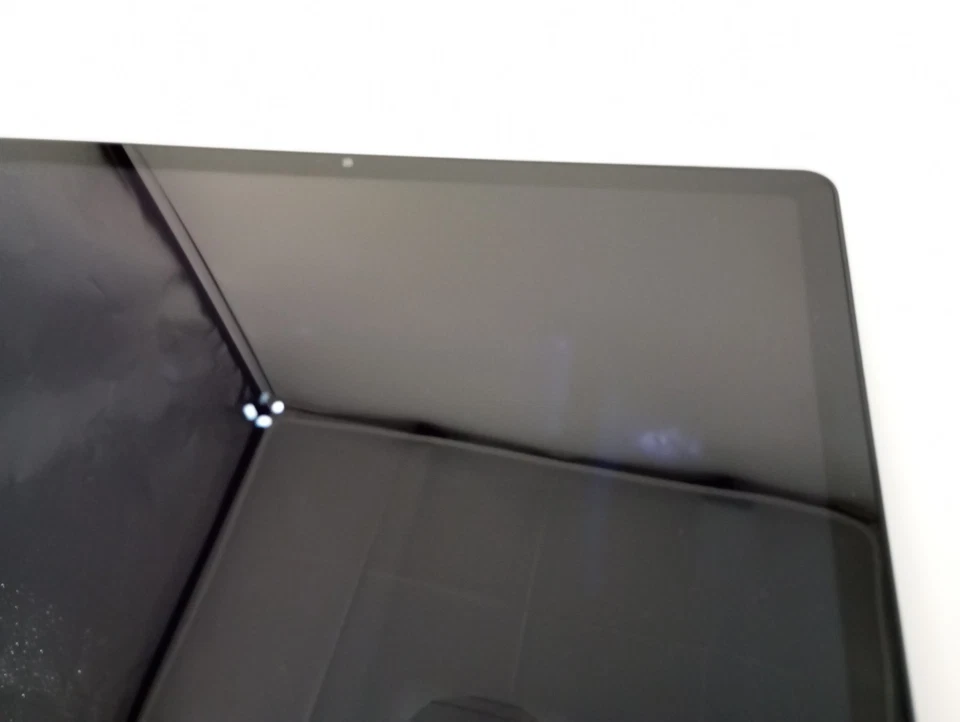 Tablet Samsung Galaxy Tab A9+ 5G 11" 128GB 8GB Ram Gris MANCHAS RETRO OSCURO - Imagen 2 de 4