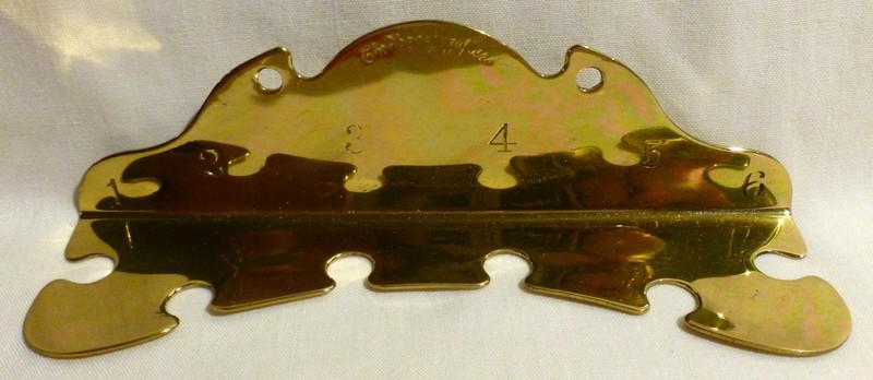 ANTIQUE BRASS TOOTHBRUSH HOLDER POLISHED AND LACQUERED