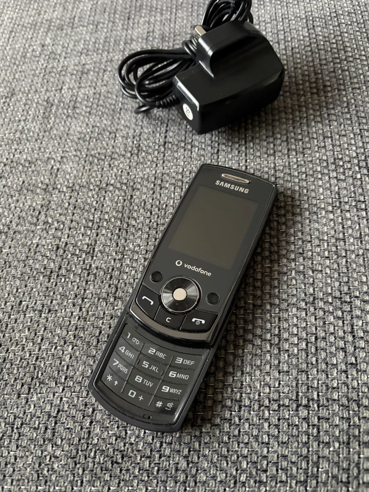 Samsung SGH J700v Slide Mobile Phone Vodafone Network Fully Working Retro J700, photo 3 of 5