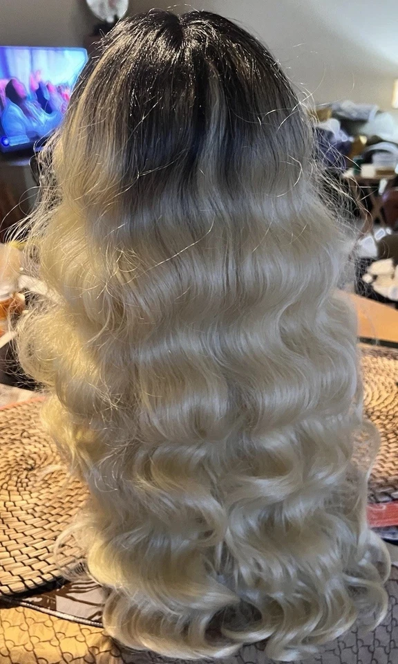 Vanessa -Tops DM Queen 109% Peluca Frontal de Encaje ~ Encaje Frontal Cuerpo Onda #613 Foto 3 de 4