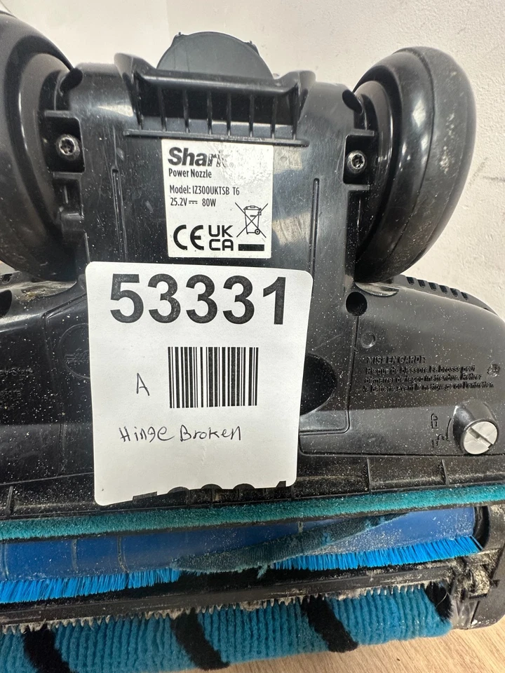 Shark IZ300UKT Anti Hair Wrap Cordless Pet Vacuum Cleaner - Black - Image 3 of 3