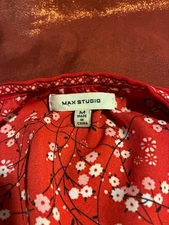 MAX STUDIO Red Floral Blouse Ruffle V-Neck Top Medium M