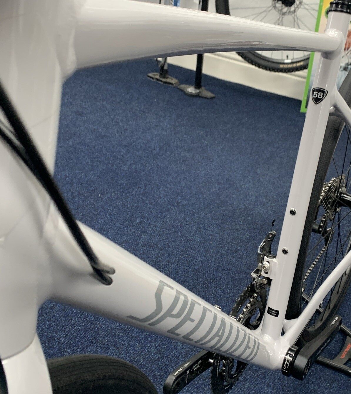 Specialized Allez ‘23 Road Racing Bike Shimano Tiagra Hydraulic Disc