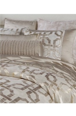 hotel collection fresco pillows