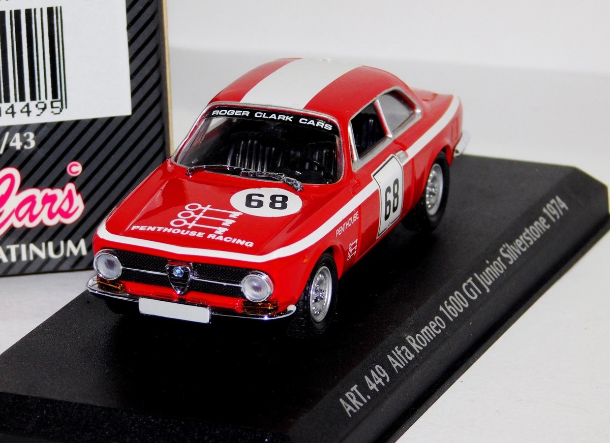 ALFA ROMEO 1600 GT #68 JUNIOR SILVERSTONE 1974 R. CLARK DETAIL