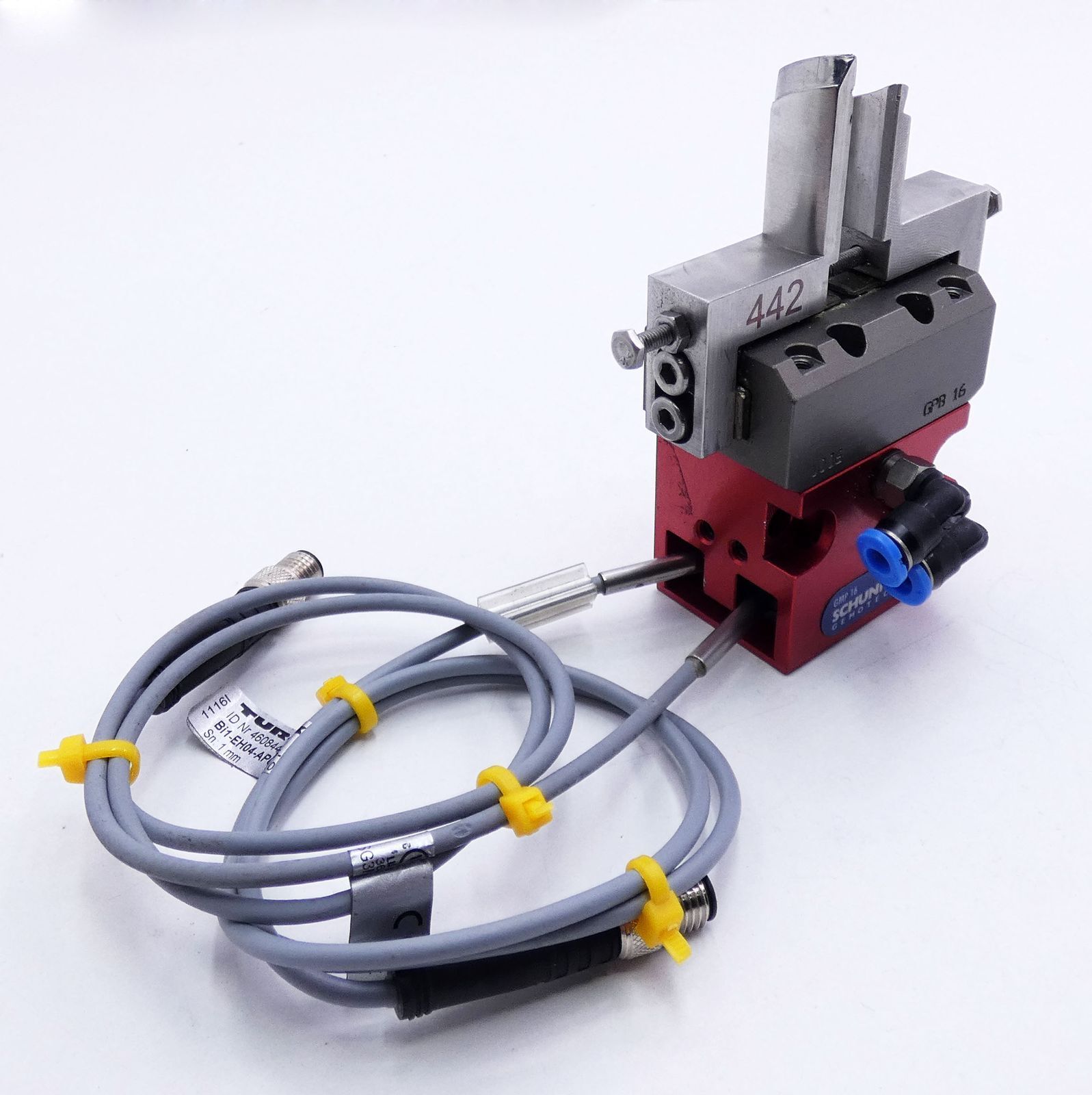 Schunk Gemotec GMP 16 Parallel Gripper + 2x Turck Sensor -used-