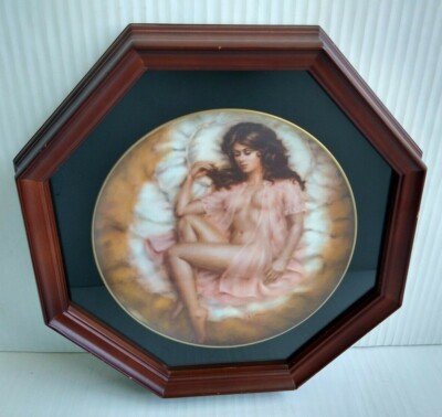 Collector Plate ''Colleen'' Michael Vincent Classical American Beauties #1 Nude 