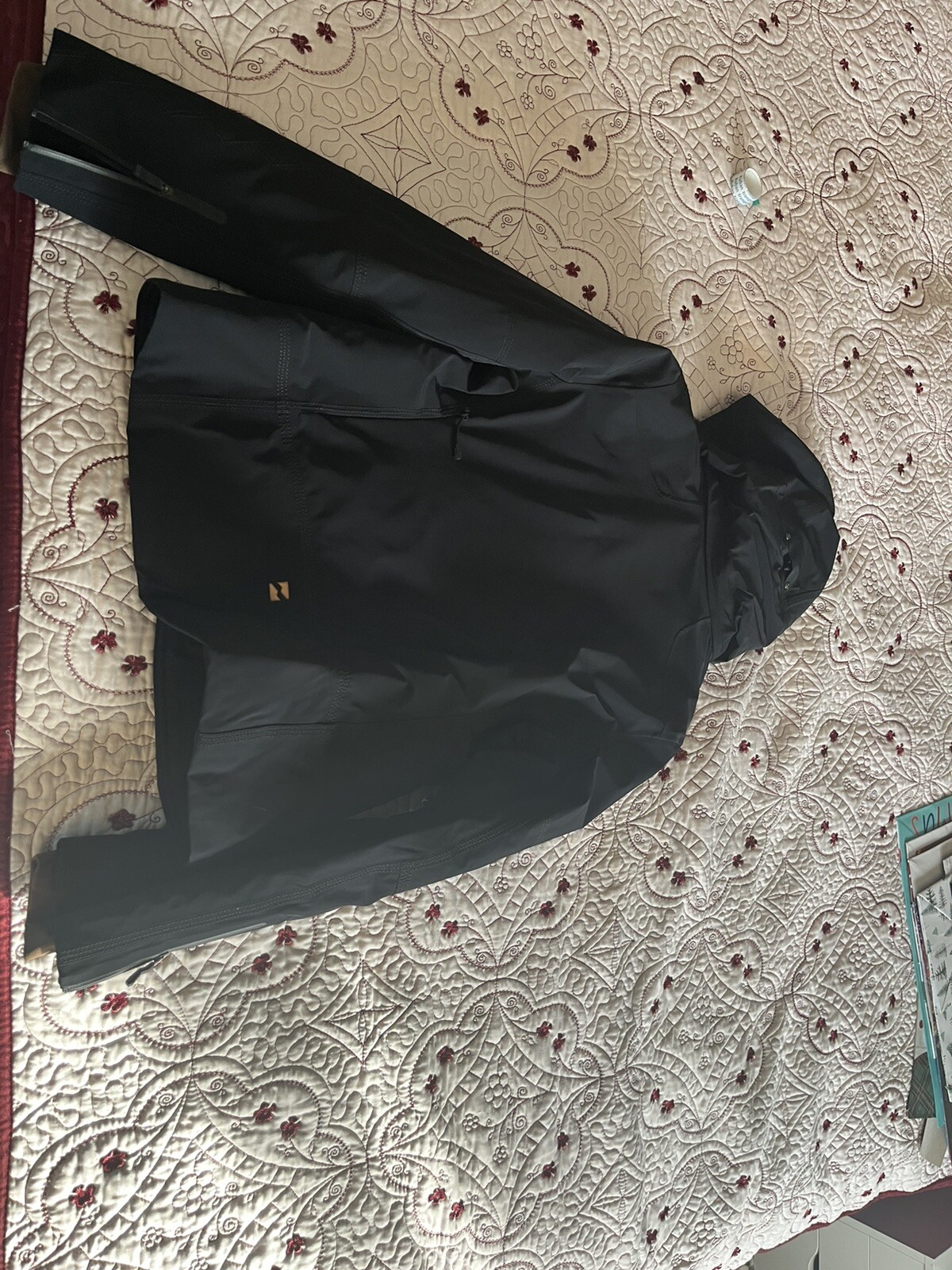 Picture 3 of 6