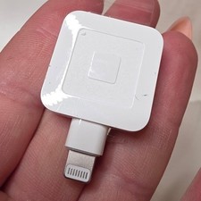Square Magstripe Credit Card Reader for iPhone iPad Lightning Connector White S3