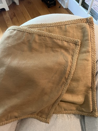 Pottery Barn Jute Natural Burlap Linen Pillow Covers 20X 20 -Set of 2 - Picture 3 of 6