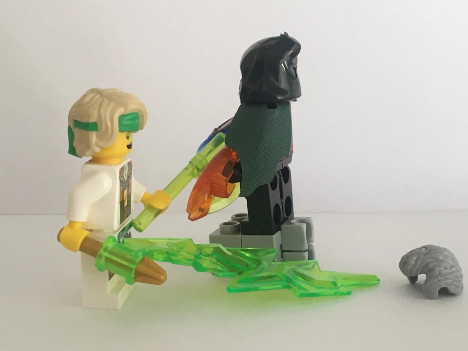 Lego Lloyd Ninja Dragon Limited Edition Ninjago + Time Warrior mini figure - 1 - Imagen 4 de 4