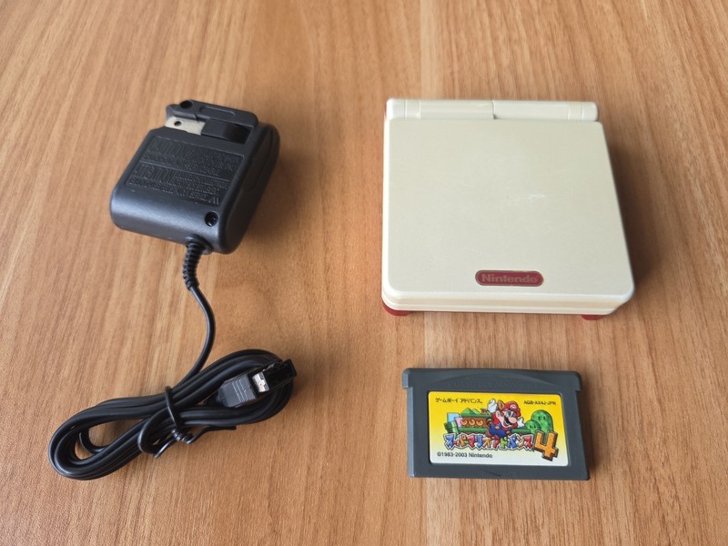 Nintendo Game Boy Advance SP Famicom Version AGS-001 Tested Working Charger OEM