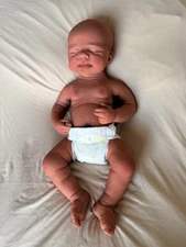 Full Body Silicone Reborn Newborn Baby Boy Doll – Hyper Realistic, Hand Painted