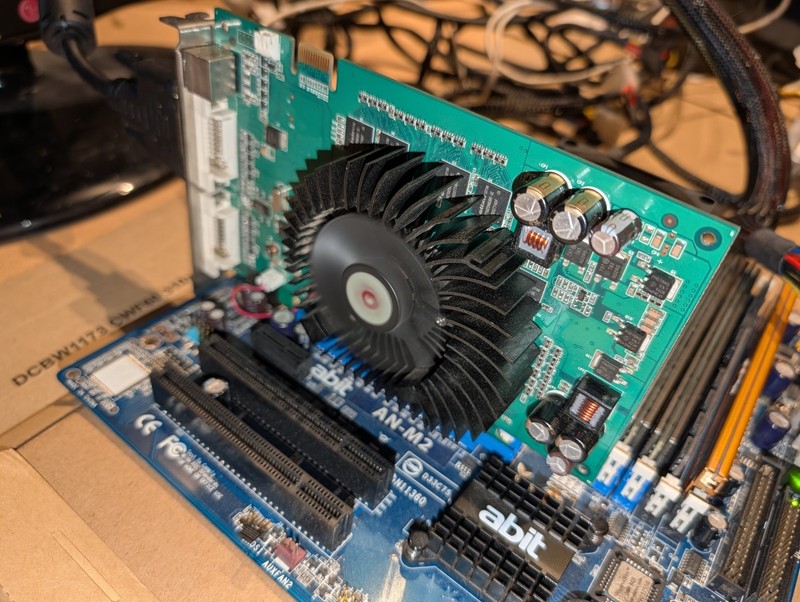 XpertVision 8600GT 512MB DVI x2 TV OUT PCI-E 128Bit HDR Graphics Card