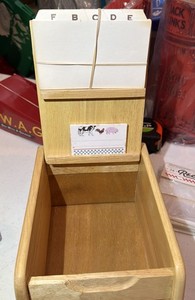 WOODEN RECIPE CARD BOX 9 X 6 X 5 WITH UNUSED CARDS NO RESERVE