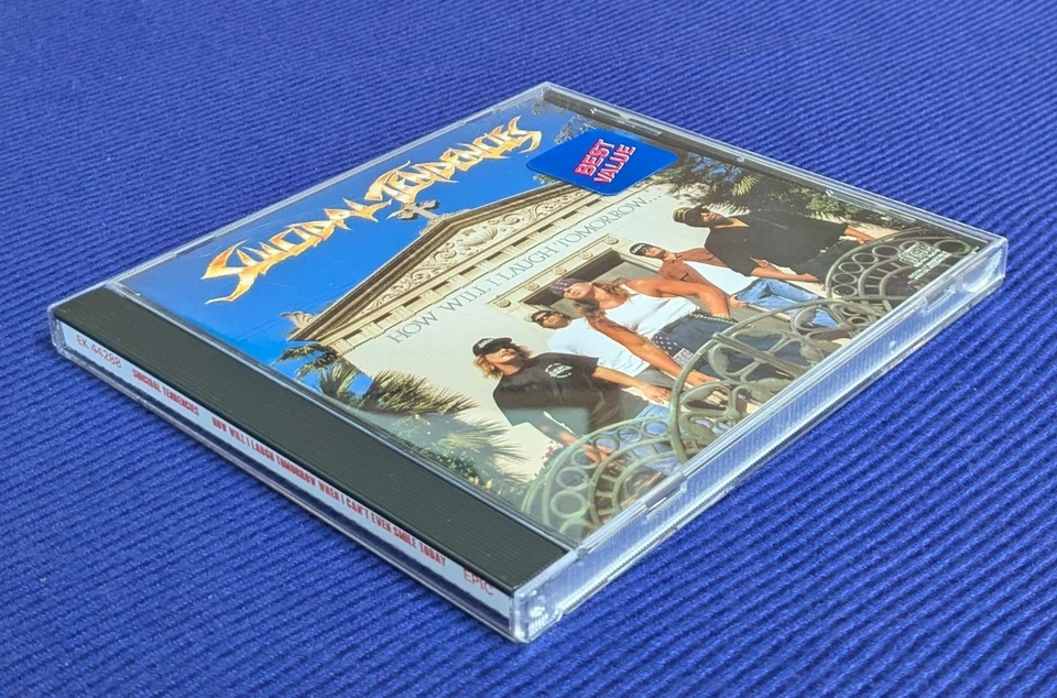 "How Will I Laugh Tomorrow When I Can't Even Smile Today" by Suicidal Tendencies Foto 2 de 4