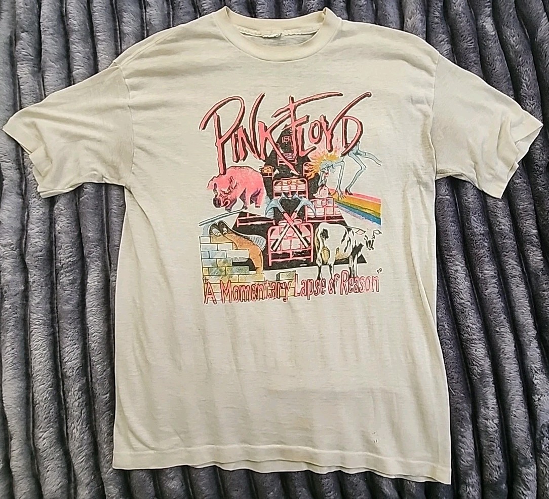 Pink Floyd — A Momentary Lapse of Reason vintage concert t-shirt