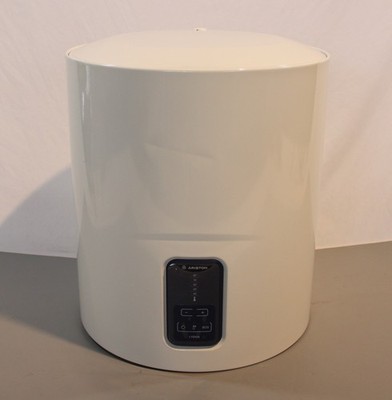 Ariston Lydos Eco Blu, thermischer Warmwasserbereiter, 50 Liter, vertikal, Gesam
